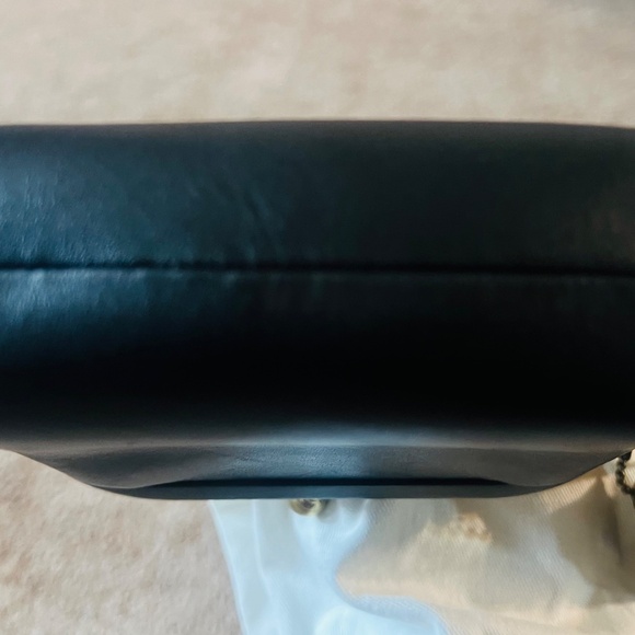 Kiss lock Coin Case - Picture 7 of 9